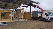 Einbau Bürotrakt in Stahlhalle